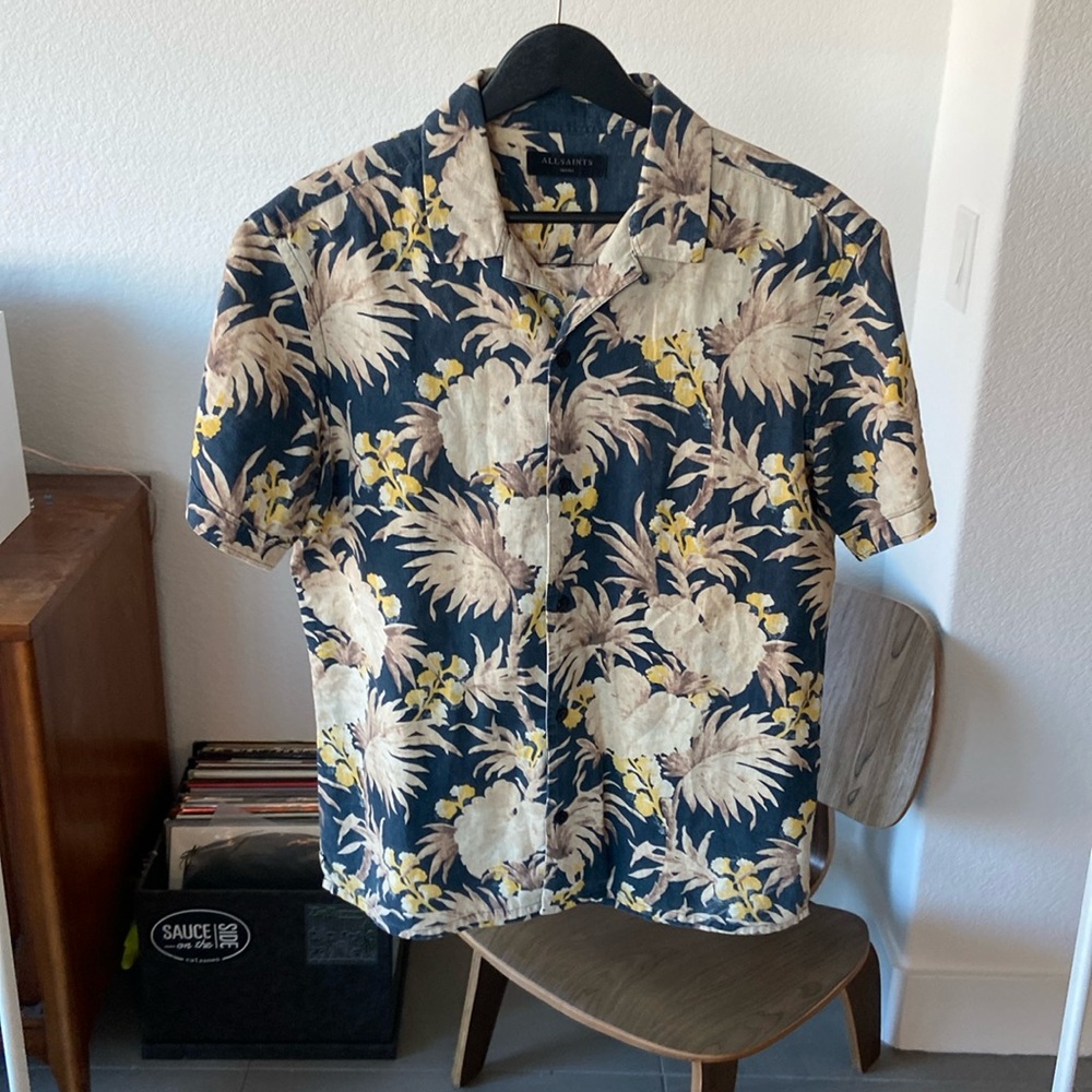 All Saints - Men’s Short Sleeve Button Up Camp Shirt - Small